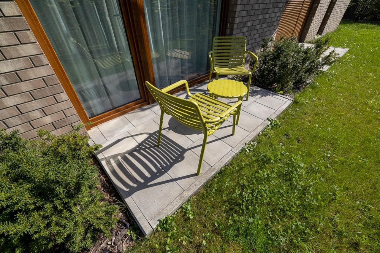 B85 Suites Варшава Екстериор снимка